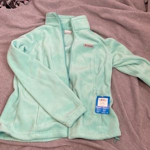 Light blue/green Columbia zip-up
